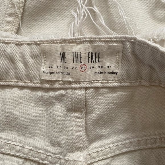 We The Free 5 button up distressed denim skirt - Picture 4 of 4